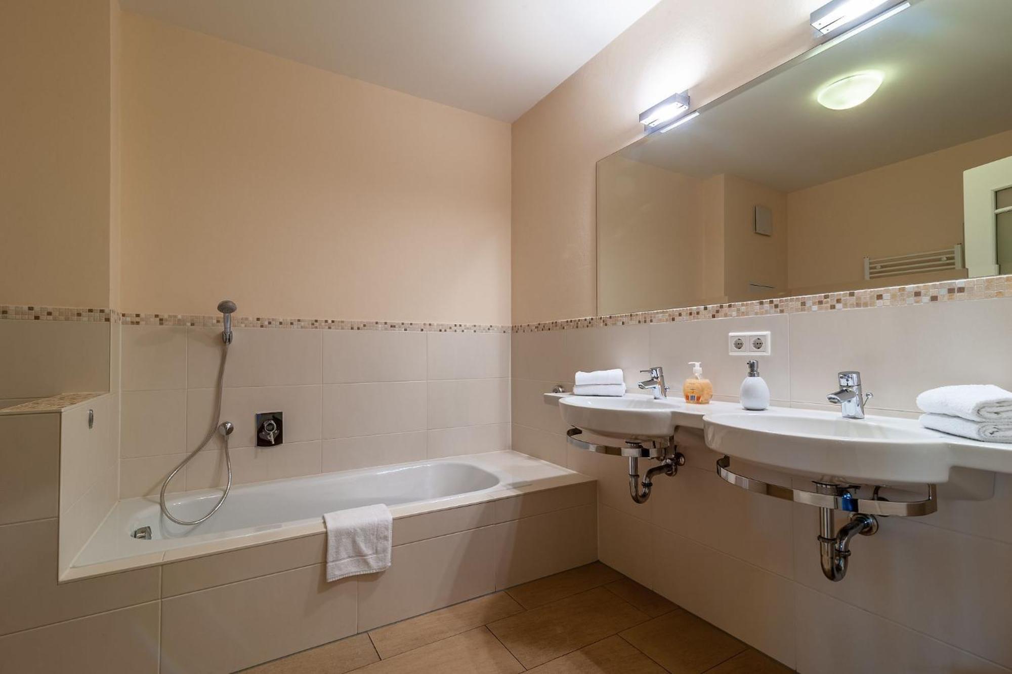 Hafendomicil Appartement Wh15 - Adler Waren  Exterior foto